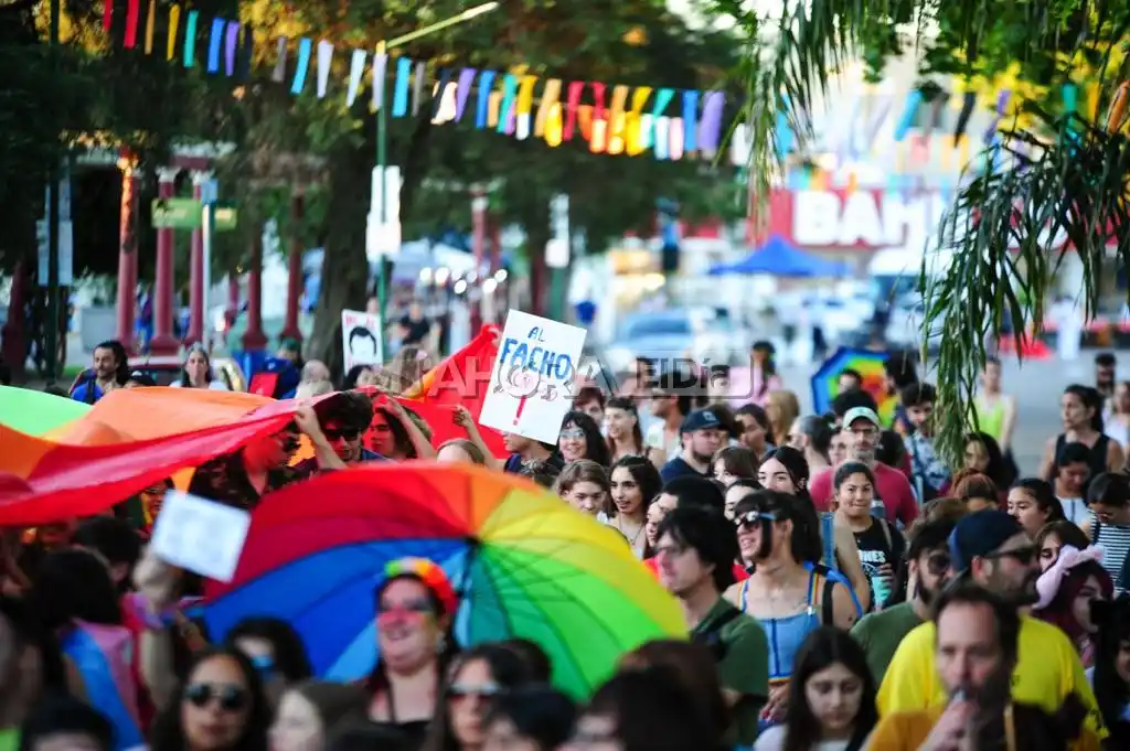 MARCHA DEL ORGULLO GUALEGUAYCHU 2023 - 13