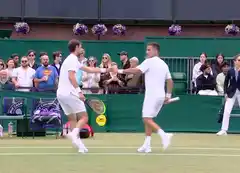 “Machi” González y Molteni van en busca de la semifinal