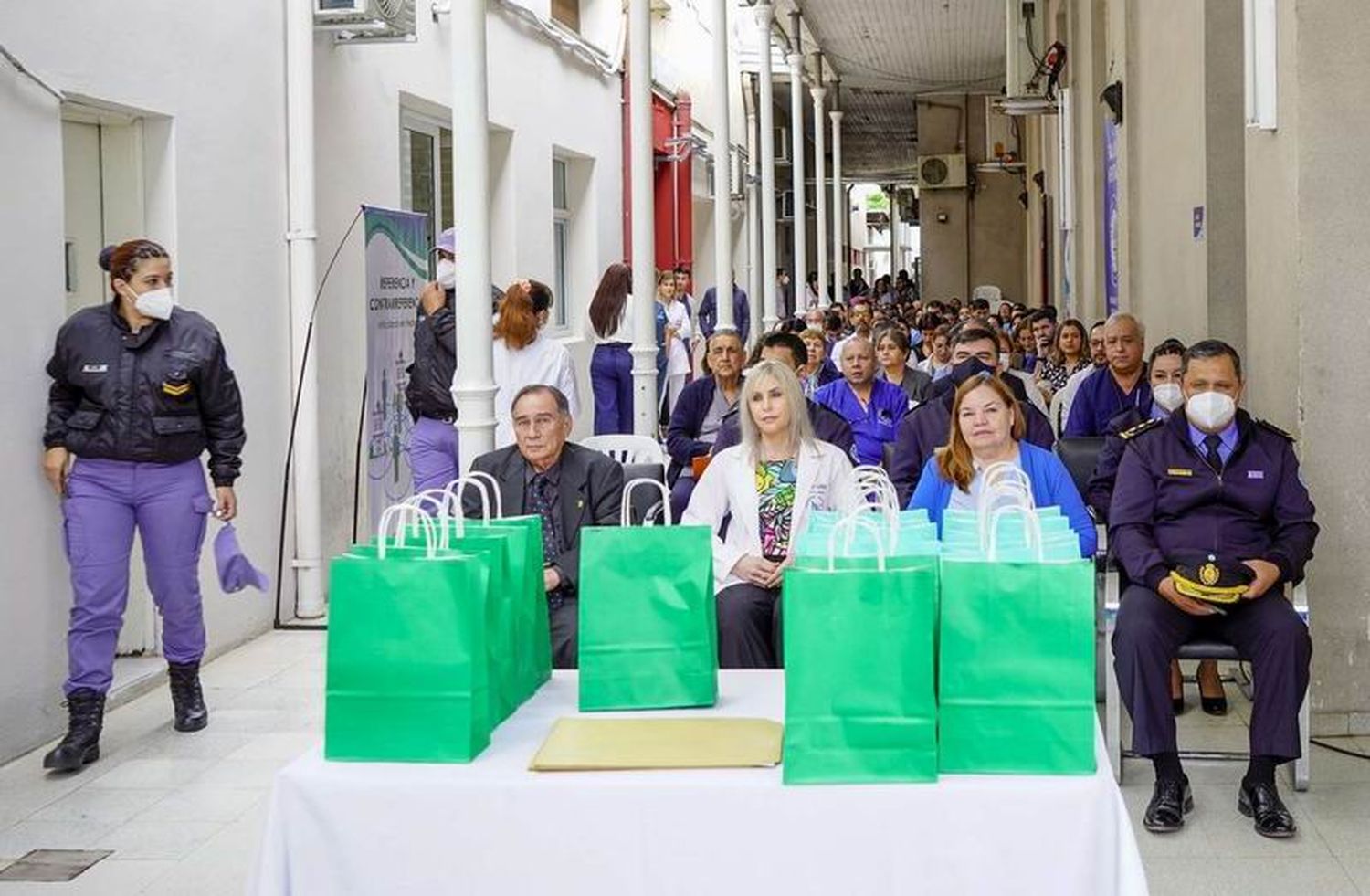 Un acto galardonó el aniversario 109.o 
del Hospital Central Doctor Ramón Carrillo