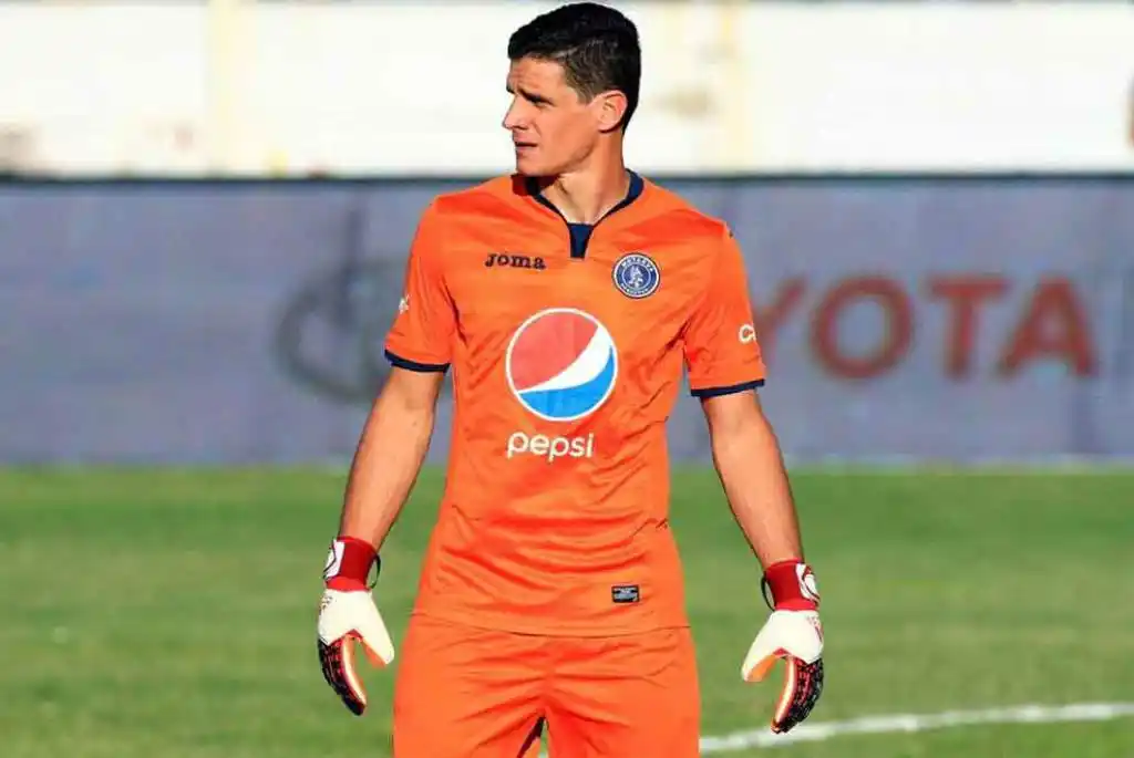 Arquero entrerriano se nacionalizaría hondureño para integrar su selección