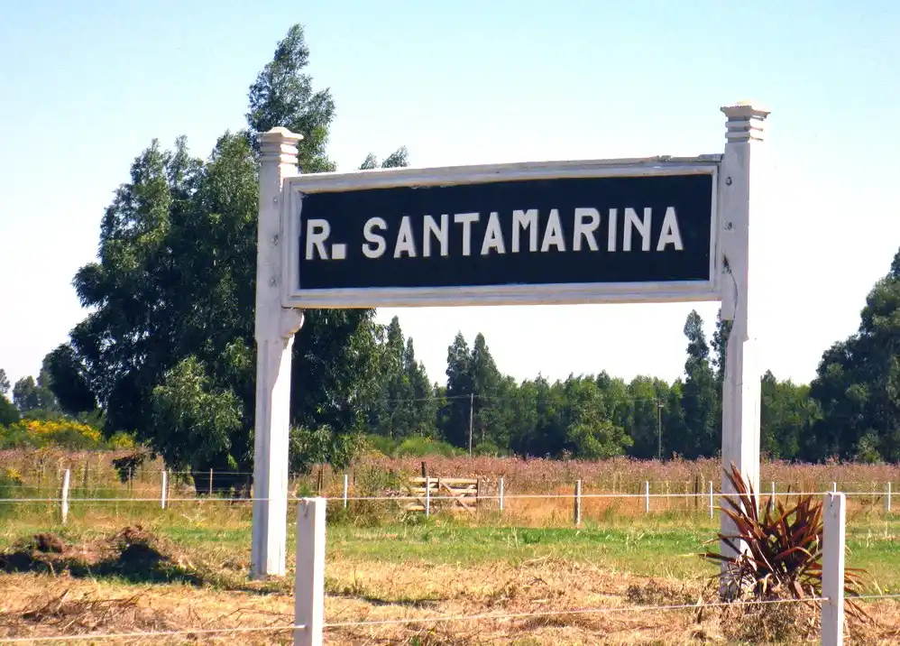 R. Santamarina