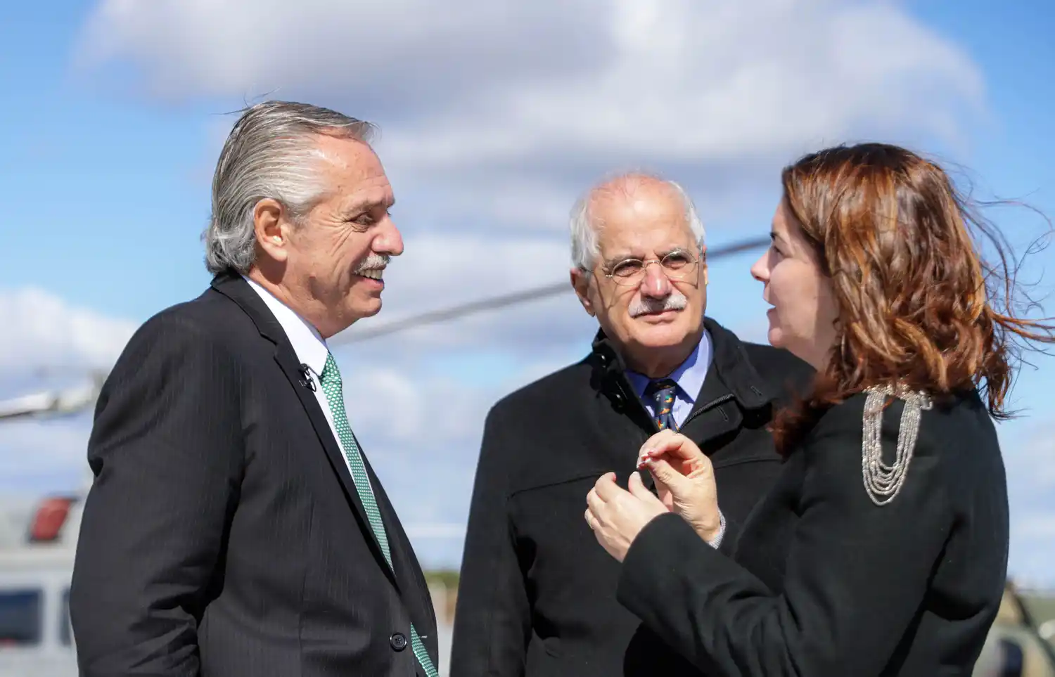 Alberto Fernández, Jorge Taiana y Mariel Fernández.