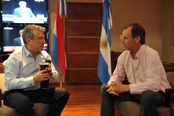 Urribarri secundará a Bordet y no habrá internas en el PJ provincial