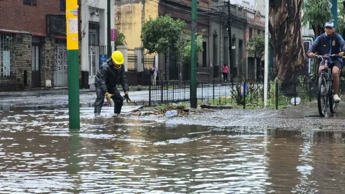 Temporal en Salta: evacuaciones, barrios inundados y rutas cortadas por aludes