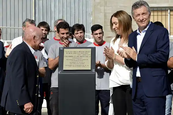 Macri apoyó a Vidal: "La admiro cada día más"   