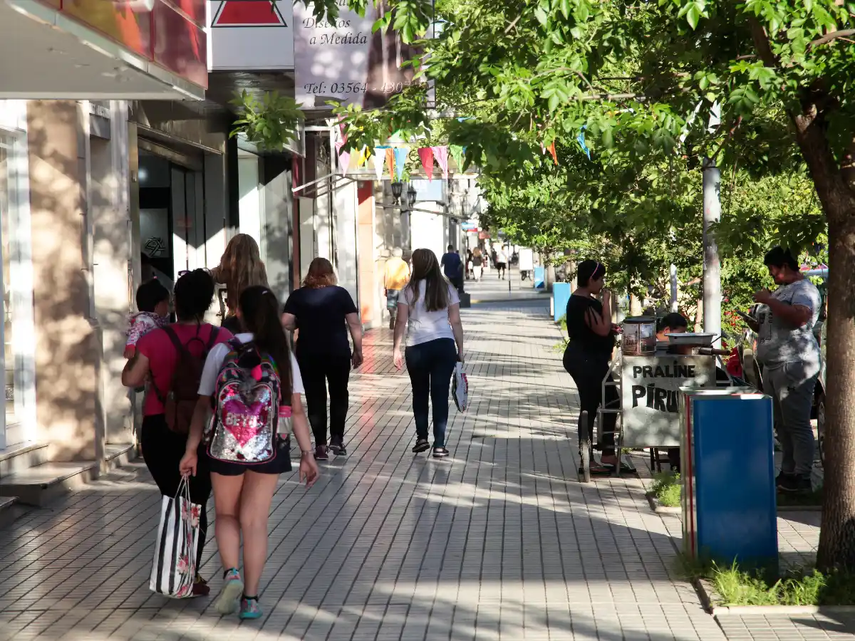 Comercio reabrió la paritaria y firmó un 20% más de aumento