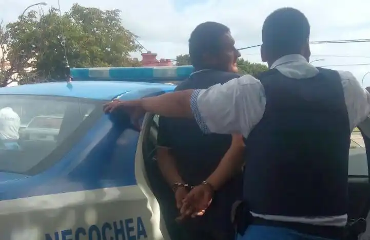 Limpiavidrios aprehendidos por resistencia a la autoridad