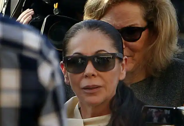 Isabel Pantoja, a la cárcel por blanqueo de dinero