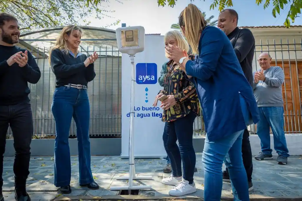 Galmarini habilitó una red cloacal para 4.000 habitantes de Lomas de Zamora
