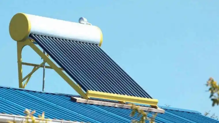 Estudiantes santafesinos construyeron un termotanque solar