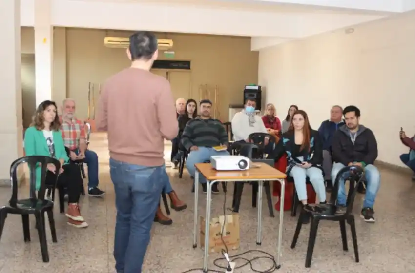 Provincia presentó el programa Producción Bonaerense ante sectores productivos