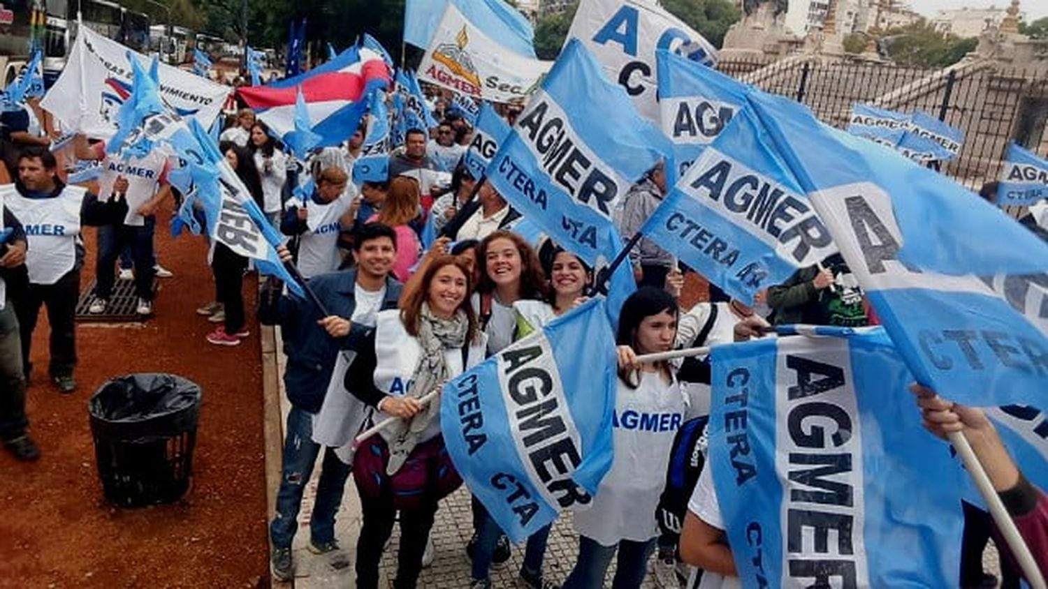 AGMER rechazó la propuesta salarial del gobierno y convocó a cinco días de paro