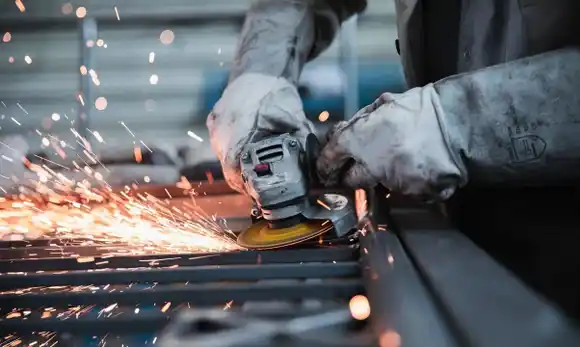 La construcción vuelve a terreno negativo y casi el 90% de las empresas no esperan una mejora cercana