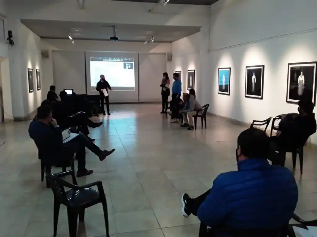  Autoridades municipales y provinciales  tuvieron una reunión por los geriátricos