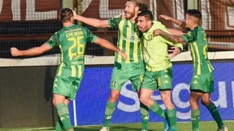 "Me voy a quedar en Aldosivi a cumplir mi contrato, estoy muy contento en el club"