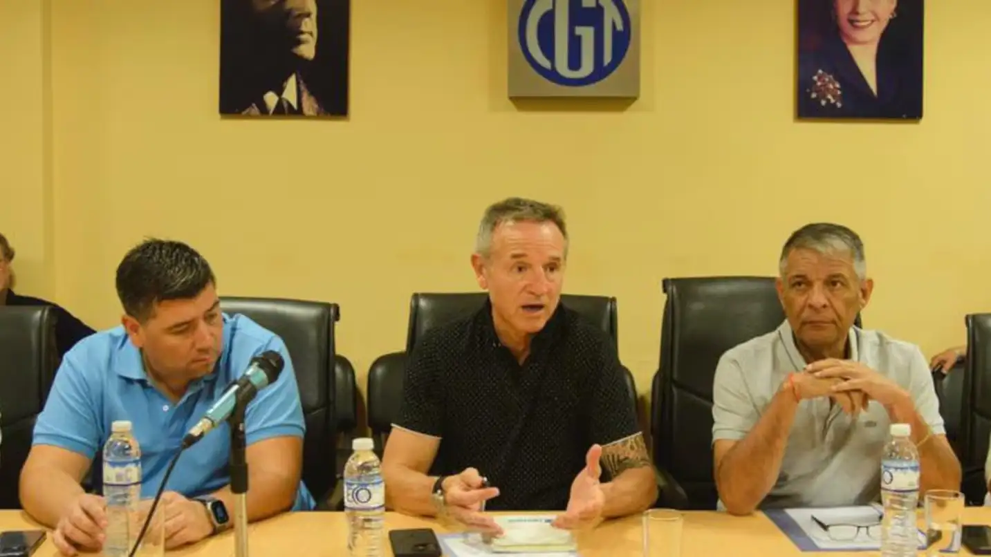 La nueva cúpula de la CGT está integrada por Cristian Jerónimo, Jorge Sola y Octavio Argüello. (Foto: X @SergioOPalazzo)