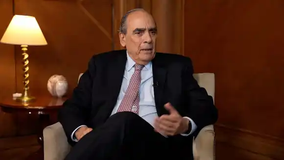 Francos negó que la reforma laboral busque una jornada de 12 horas: “Es una locura”