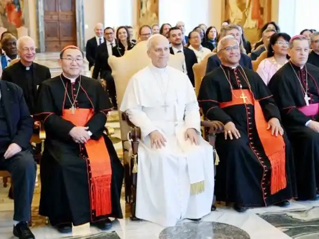 El amor nos envía y nos convierte en sus servidores