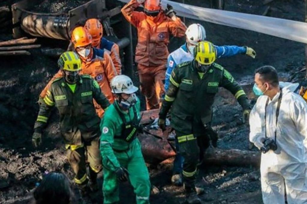 Colombia: los trabajadores atrapados tras la explosión de una mina fueron hallados muertos