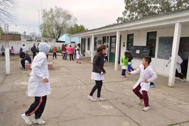 “Hipólito Bouchard”, símbolo de lucha por una mejor educación
