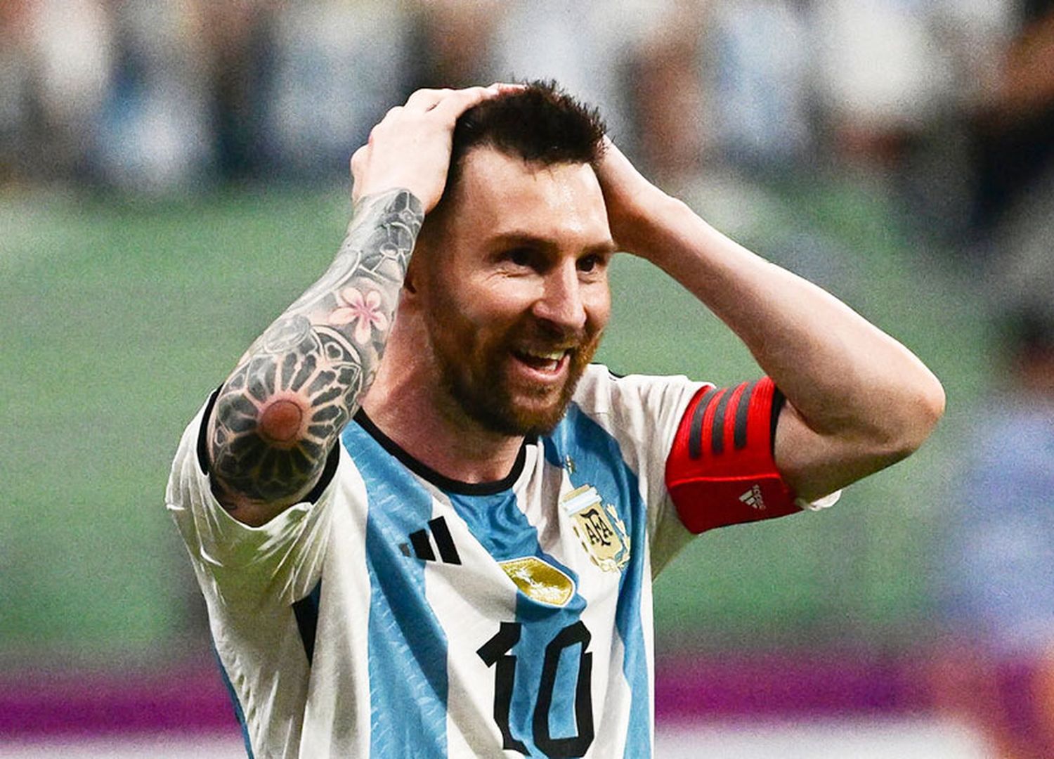 Triunfo ante Australia, con golazo de Messi