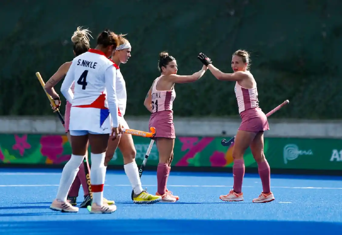 Las Leonas aplastaron a Cuba y clasificaron primeras en su grupo