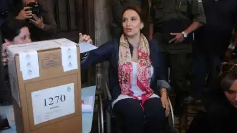 Votó Michetti: "La Argentina necesita paz y amor"