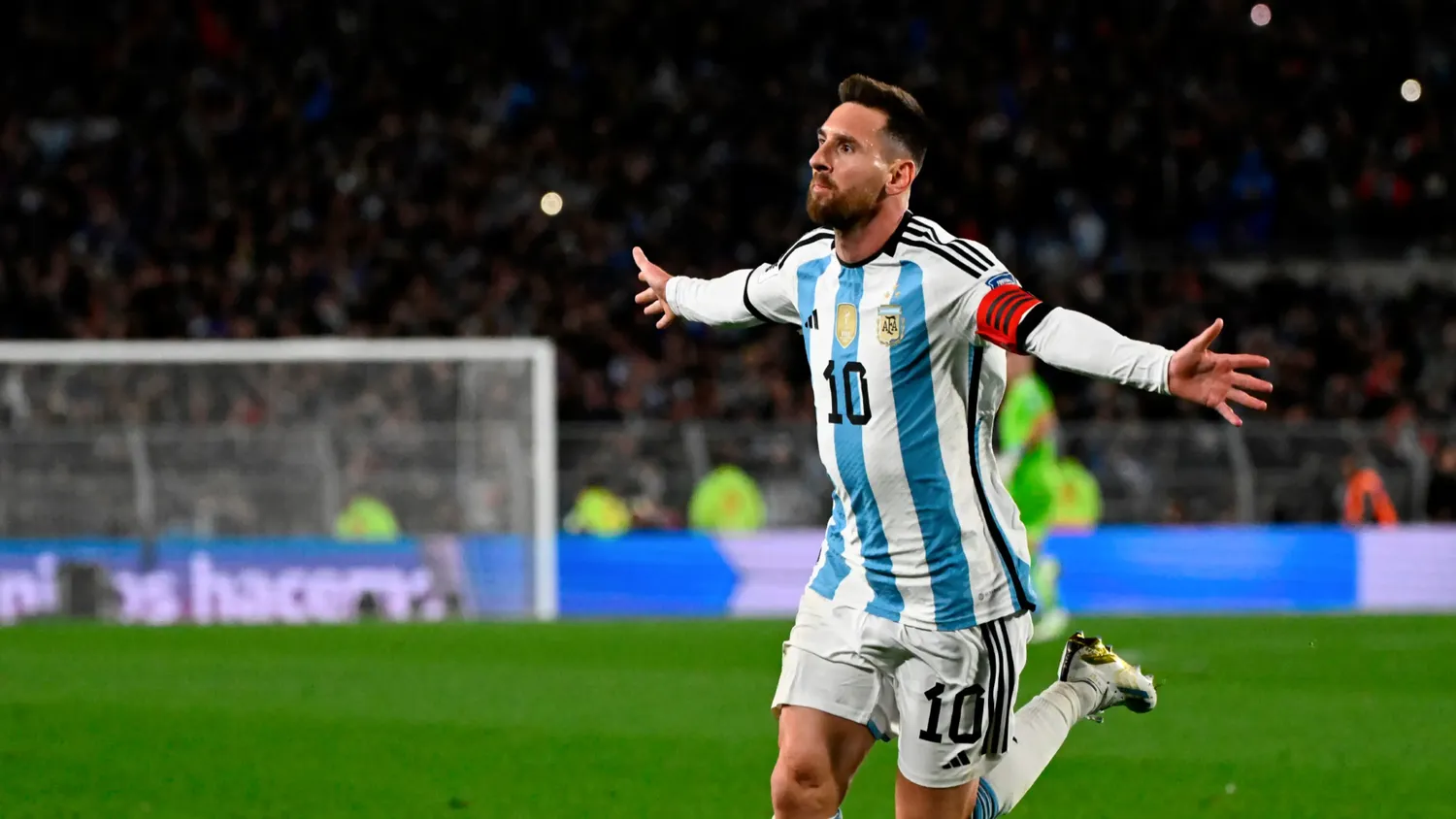 El capitán frotó la lámpara