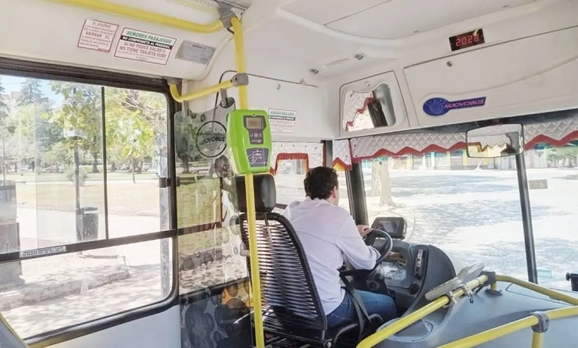 Empresarios del transporte pagarán aguinaldo en seis cuotas