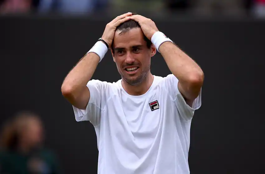 Pella logró un triunfazo y avanzó a cuartos de final en Wimbledon
