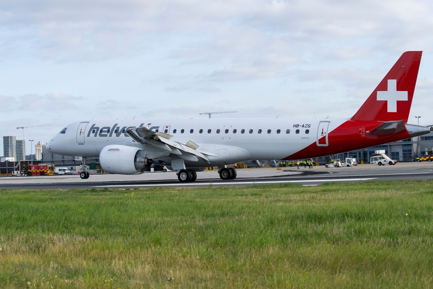 El Embraer E190 E2 realizó su primer vuelo comercial al London City Airport