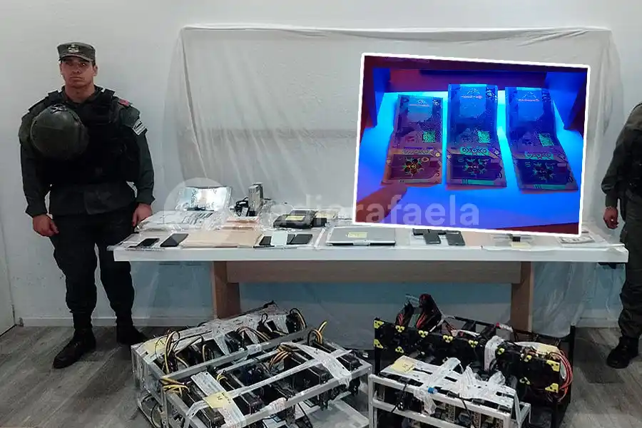 Secuestraron Pesos Argentinos, Dólares, Euros, Reales, Pesos chilenos, hasta Riyal saudí tras allanamientos en Rosario y Mendoza