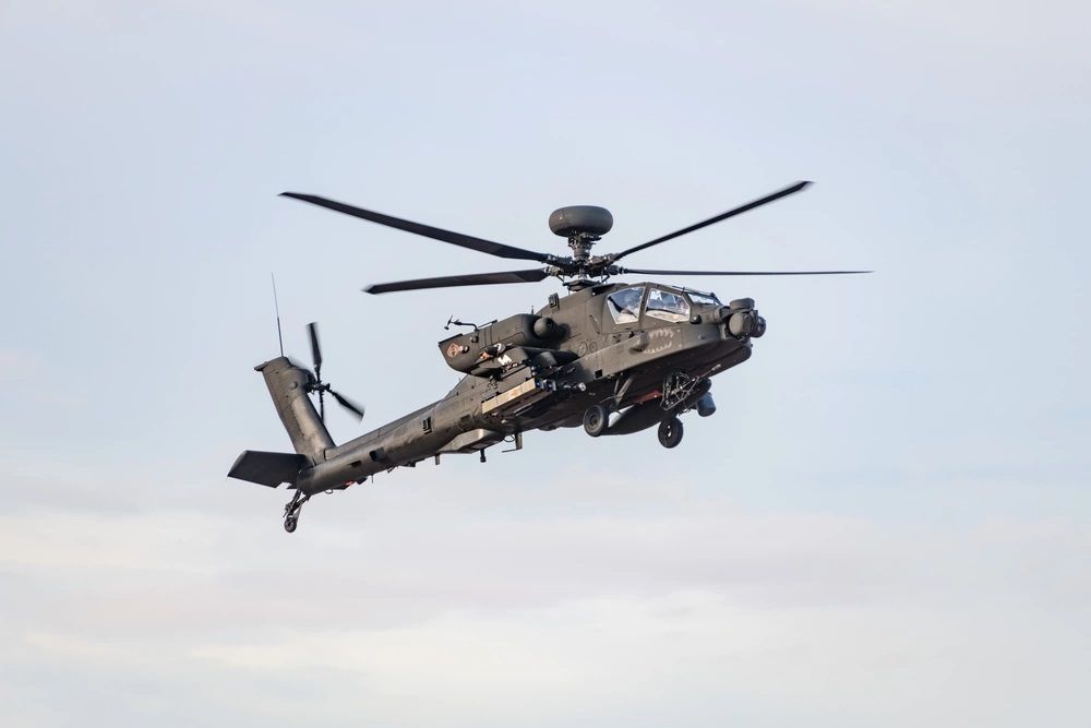 El US Army integrará el misil israelí Spike NLOS dentro del arsenal de sus helicópteros Apache
