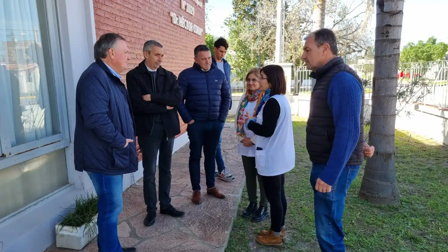 Entrega de aportes a instituciones educativas y deportivas de San Cristóbal