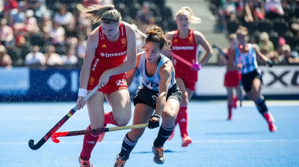 Las Leonas golearon a Inglaterra