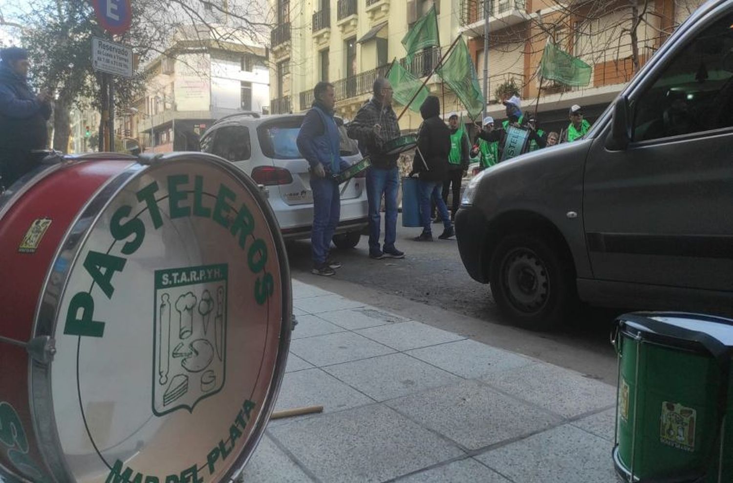Alfajoreros exigieron 35% de aumento: "Parece que nos tomaran el pelo"