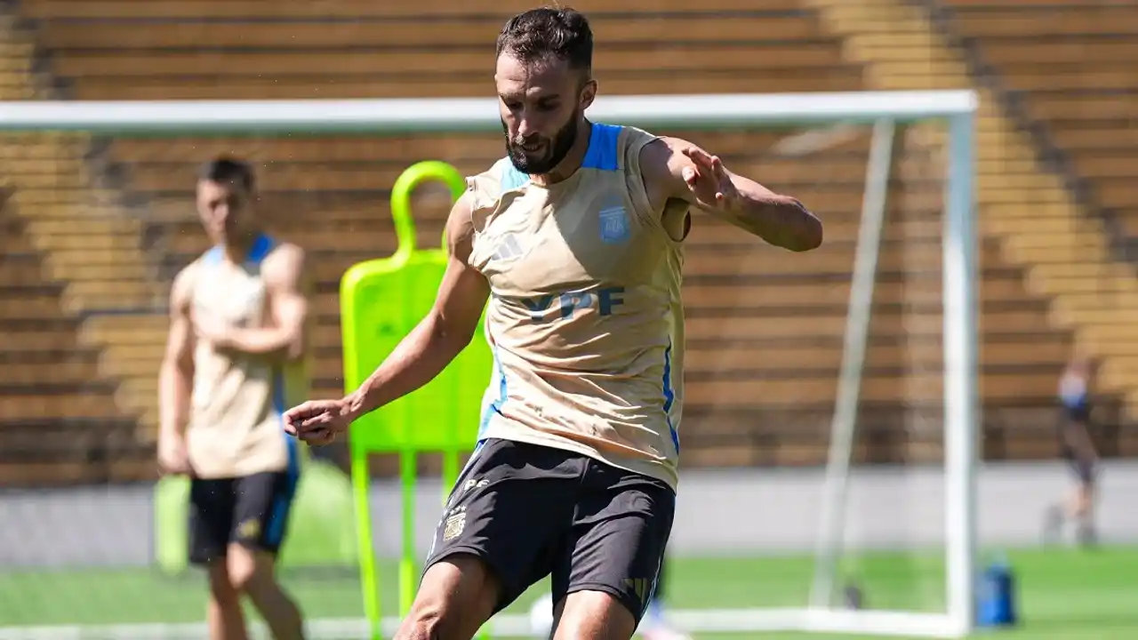 Argentina se entrenó y partió rumbo a Nueva Jersey para el partido ante Chile