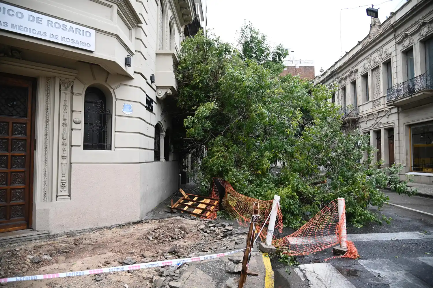 El temporal generó inconvenientes en la ciudad del sur santafesino. Foto: Marcelo Manera