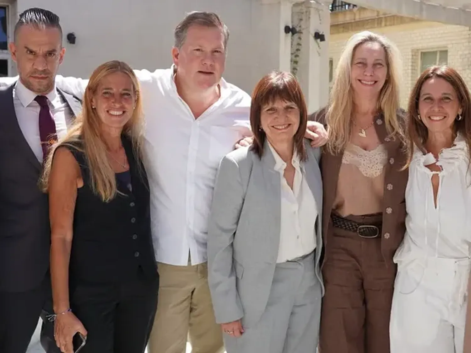 El PRO sigue perdiendo integrantes: tres legisladores porteños que responden a Bullrich se pasaron a La Libertad Avanza