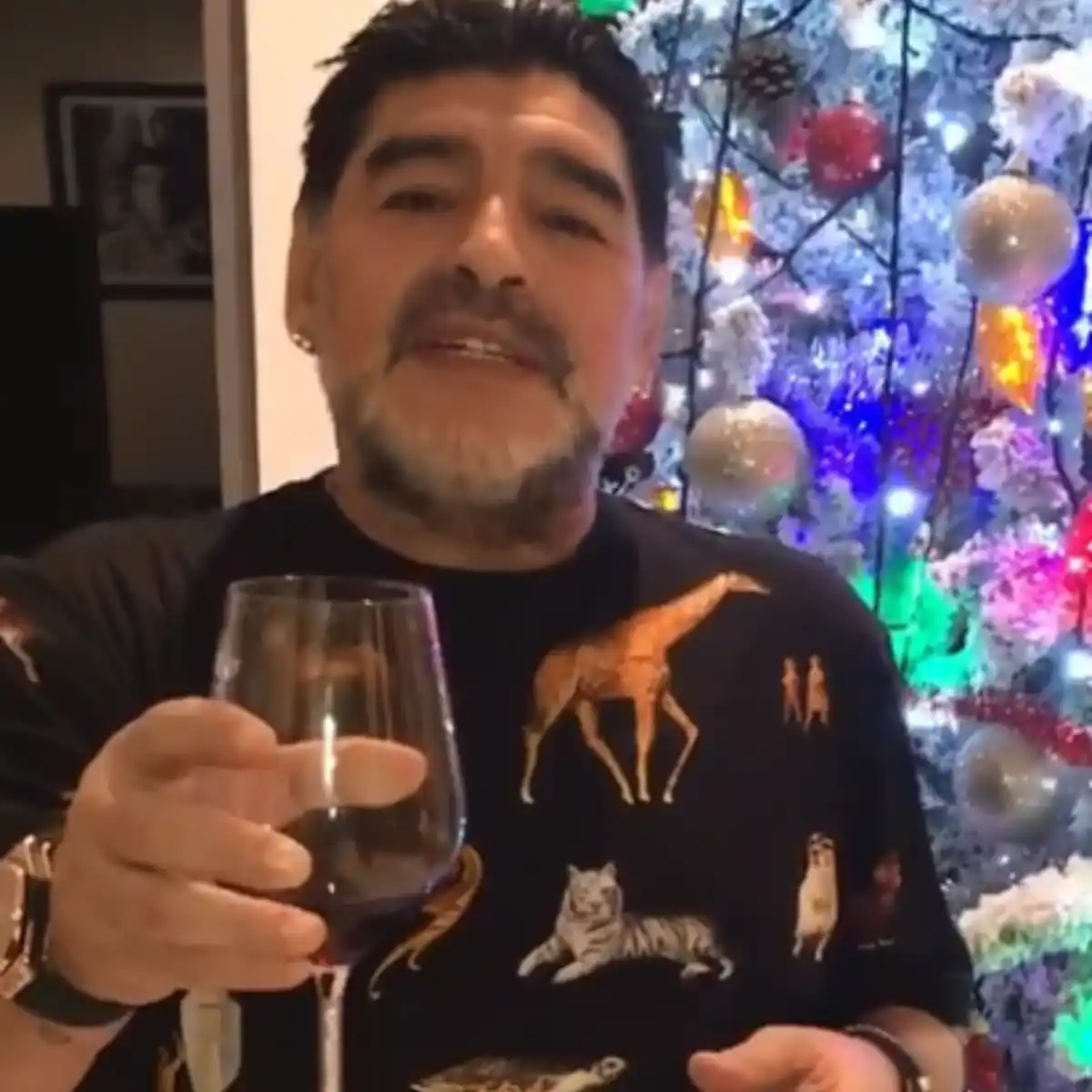 El emotivo saludo navideño que Diego Maradona compartió en sus redes