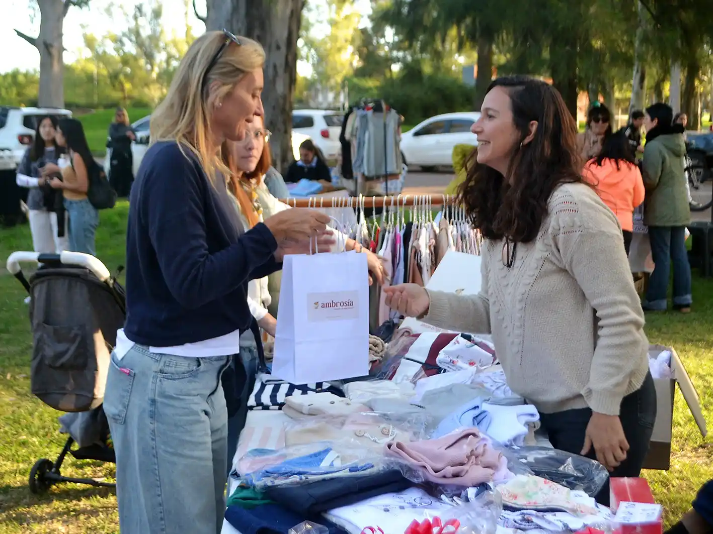 La Feria de Emprendedores Gualeguay volvió a convocar al público