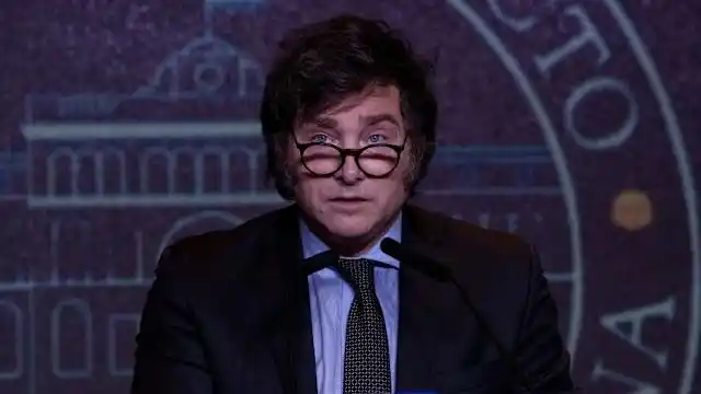 Si bien desde el oficialismo destacan algunos avances en variables macroeconómicas, los informes muestran que amplios sectores de la población siguen sin percibir mejoras concretas en su vida cotidiana.