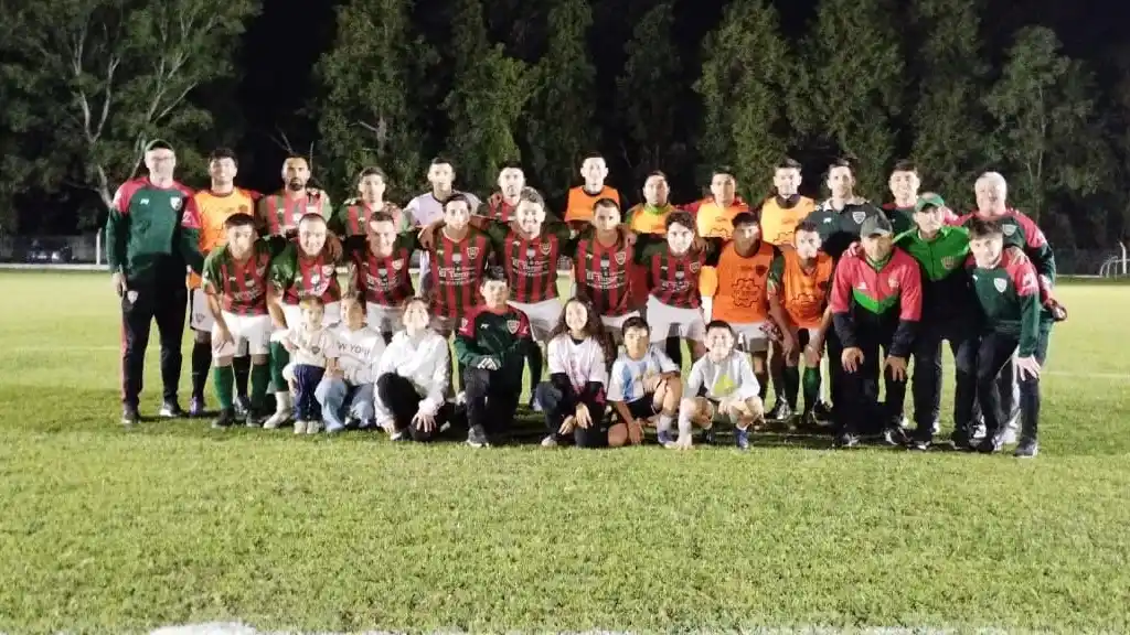 El Maestro sigue siendo líder e invicto del en la Zona 6 de la Región Litoral Sur. Foto: Germán Cabral.