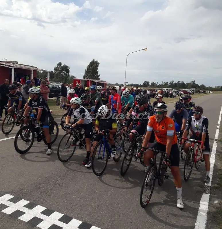 La largada del ciclismo en Tres Arroyos