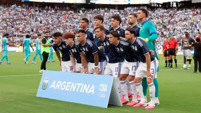 La Selección argentina le ganó a Honduras sin lucirse, pero con interesantes destellos