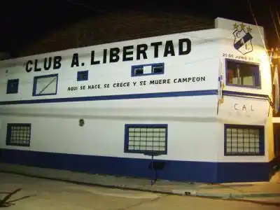 Peña a beneficio de Marcelo González en Libertad 