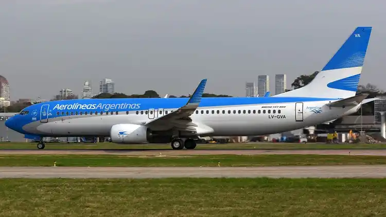 Aerolíneas Argentinas anunció nuevos vuelos para la repatriación de los argentinos varados