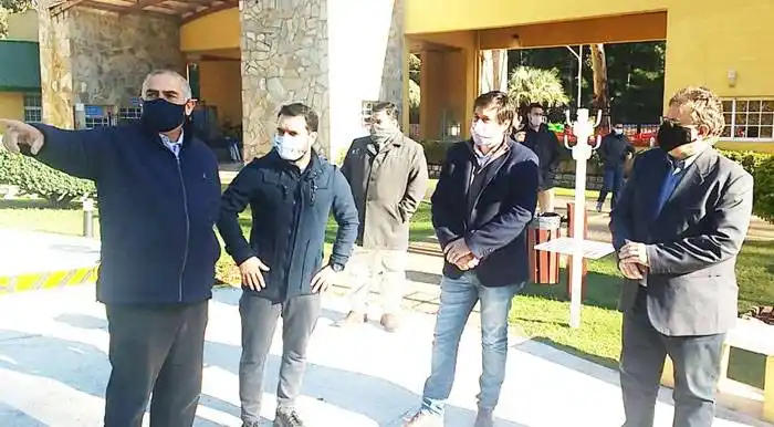 Autoridades provinciales y  municipales recorrieron  las obras en Termas del Ayuí