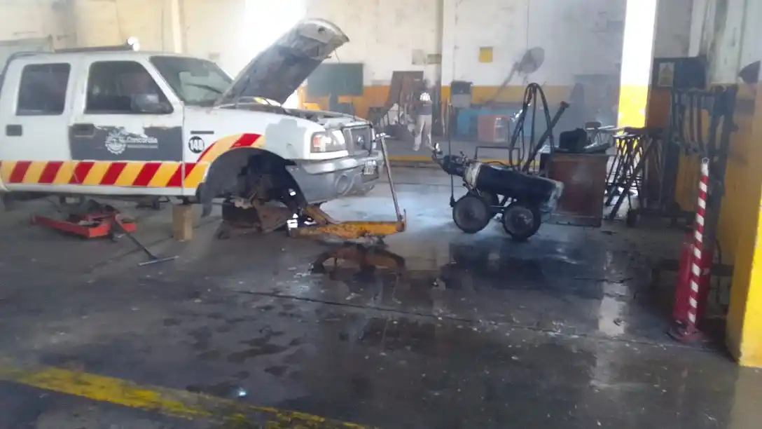 Bomberos Voluntarios debieron controlar un principio de incendio en el Corralón Municipal