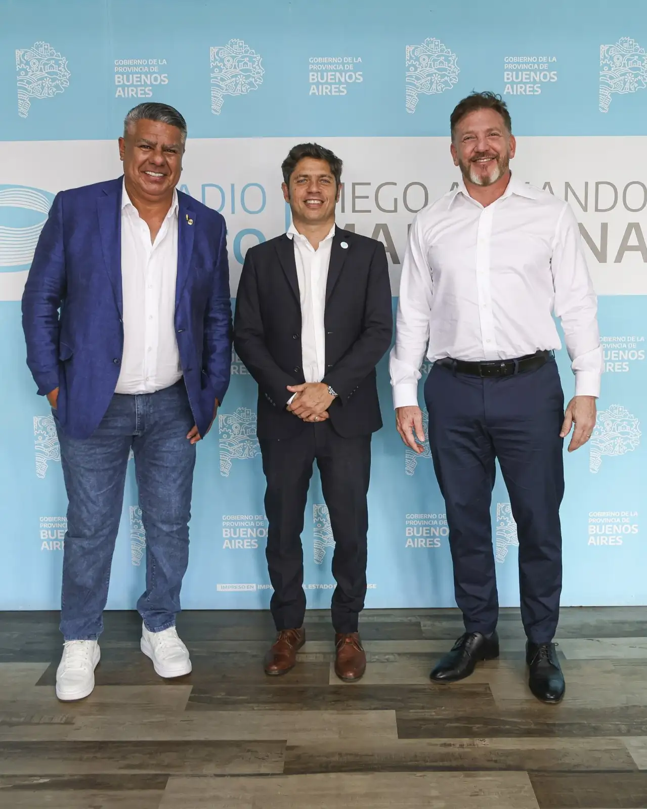 El Gobernador junto al titular de la AFA y el presidente de la Conmebol.